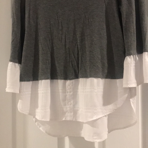 Blouse - Picture 2 of 7